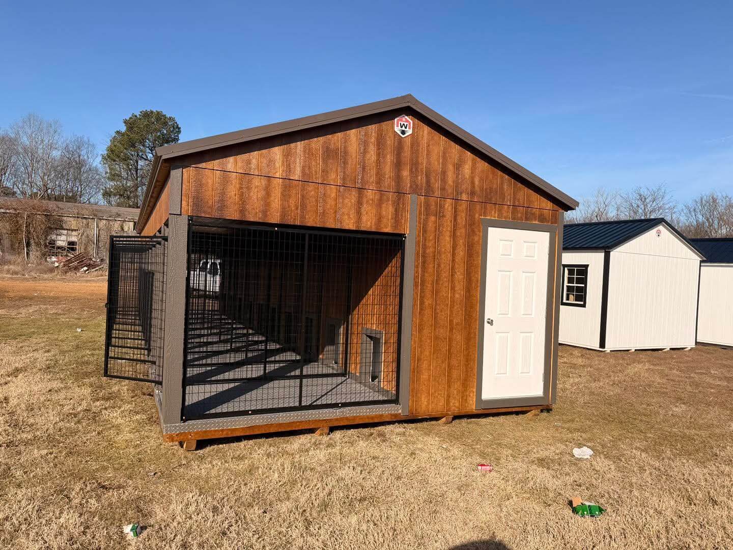  Dog Kennel