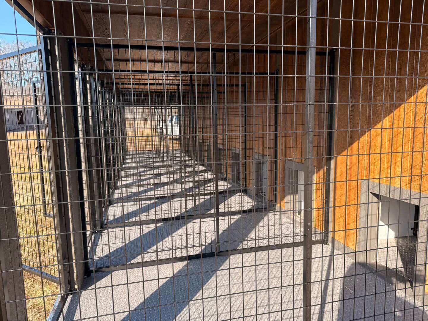  Dog Kennel