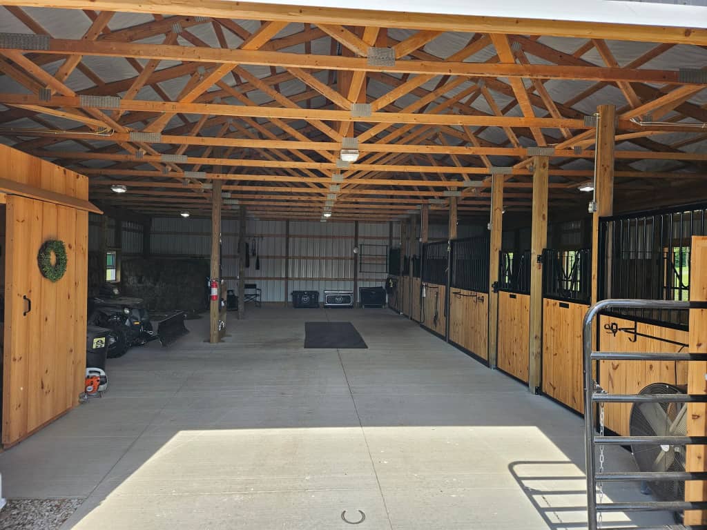  Dog Kennel