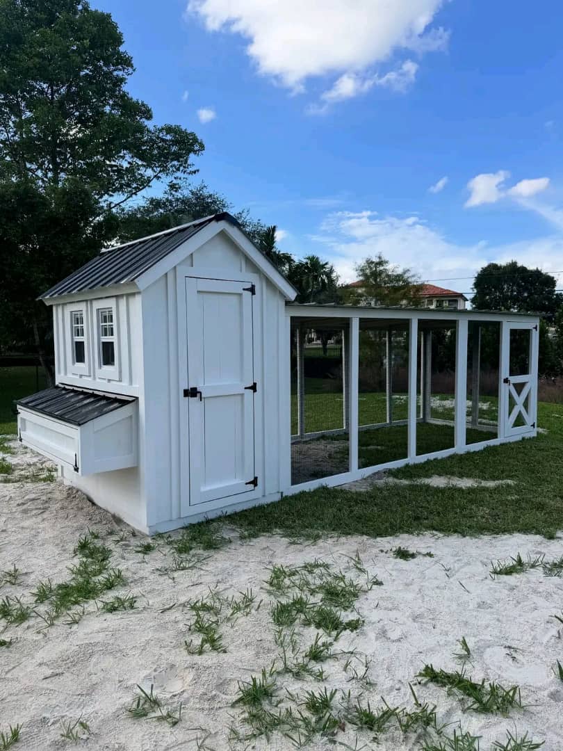  Dog Kennel