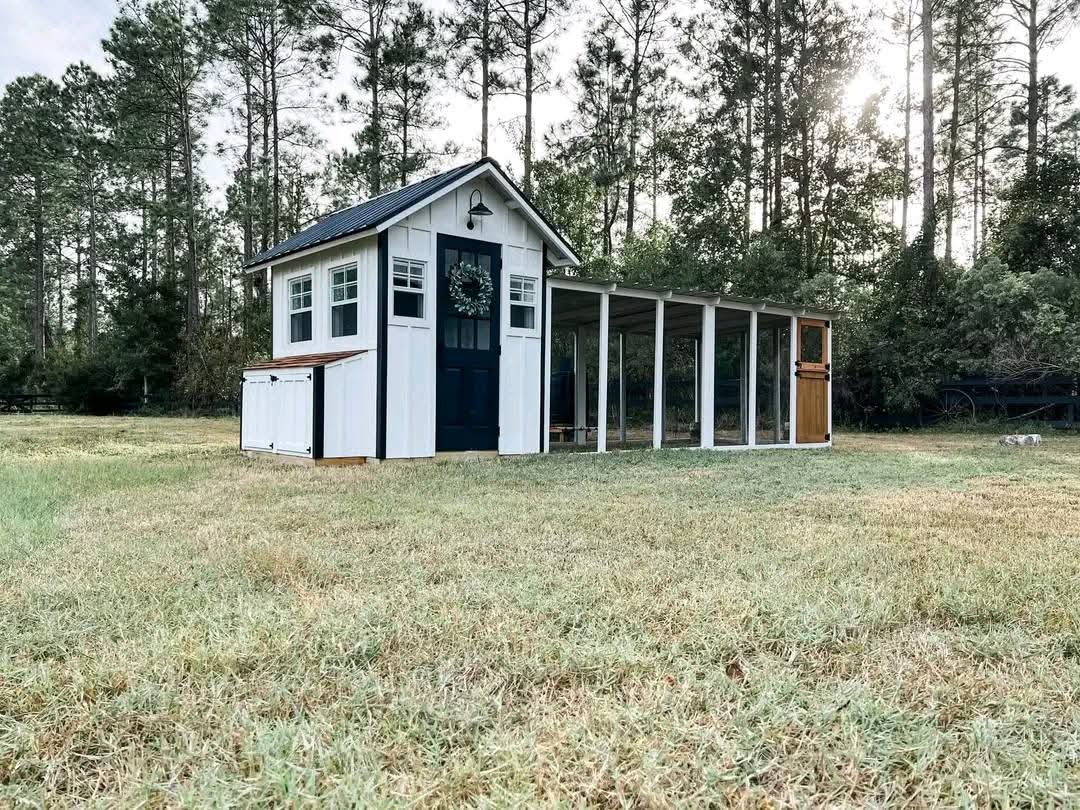  Dog Kennel