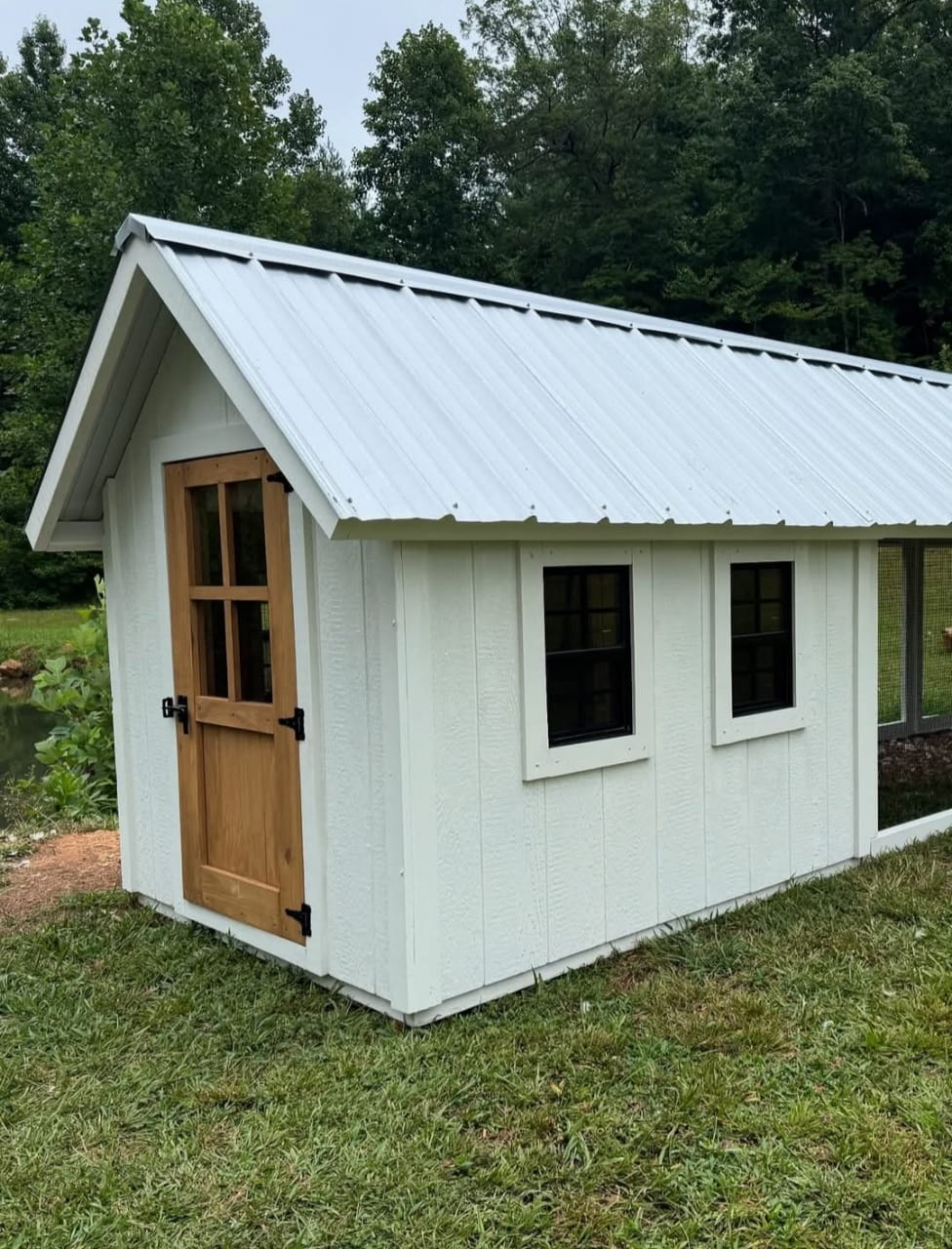  Dog Kennel