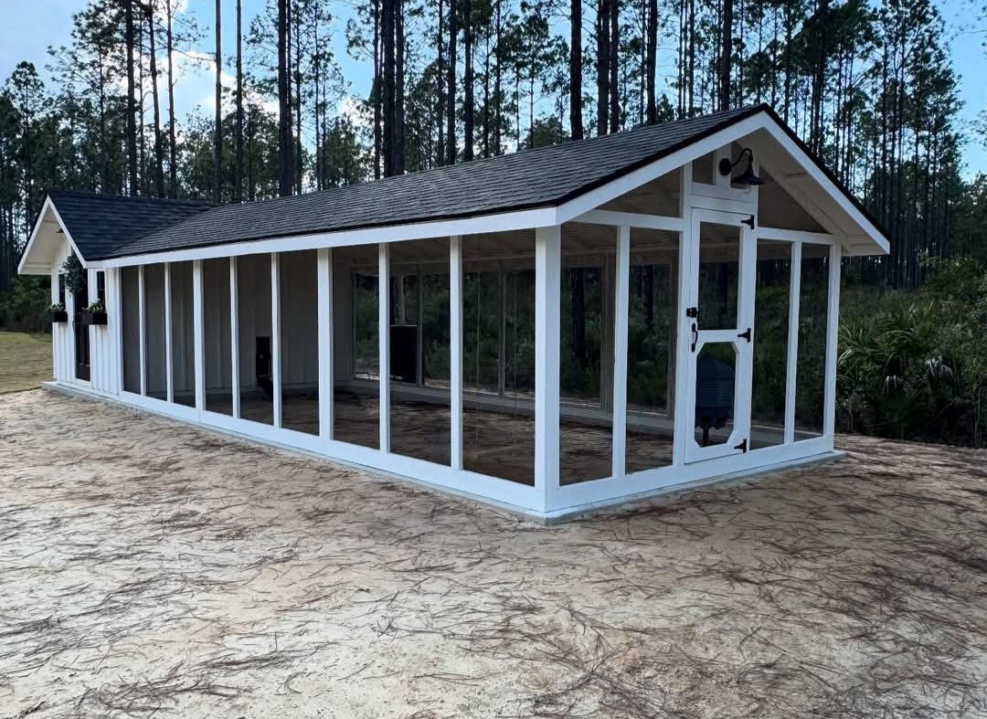  Dog Kennel