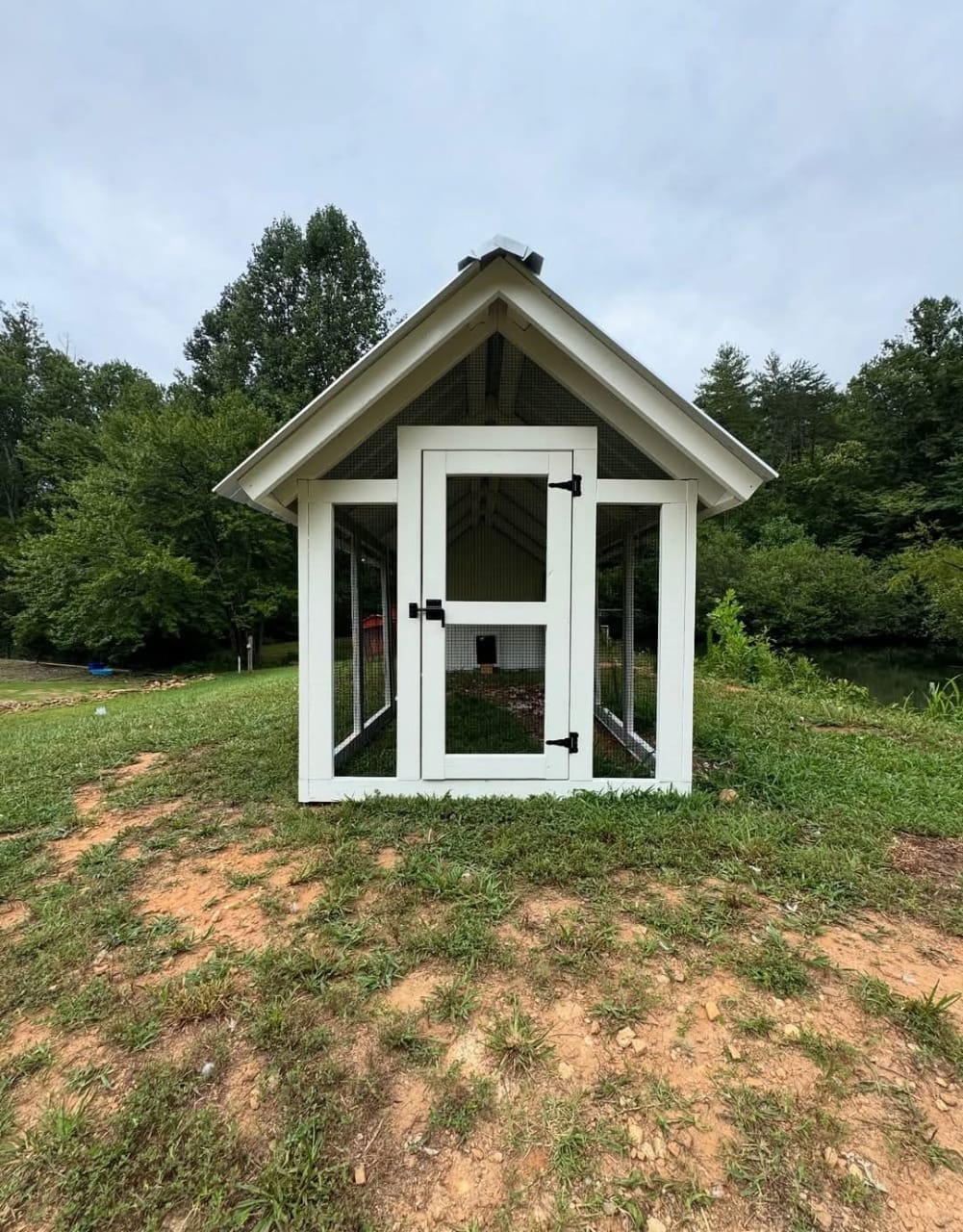  Dog Kennel