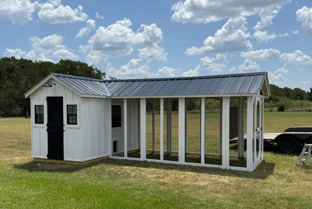  Dog Kennel